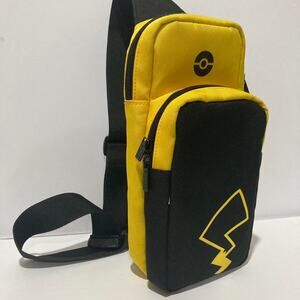 Nintendo switch carrying case Pokemon
